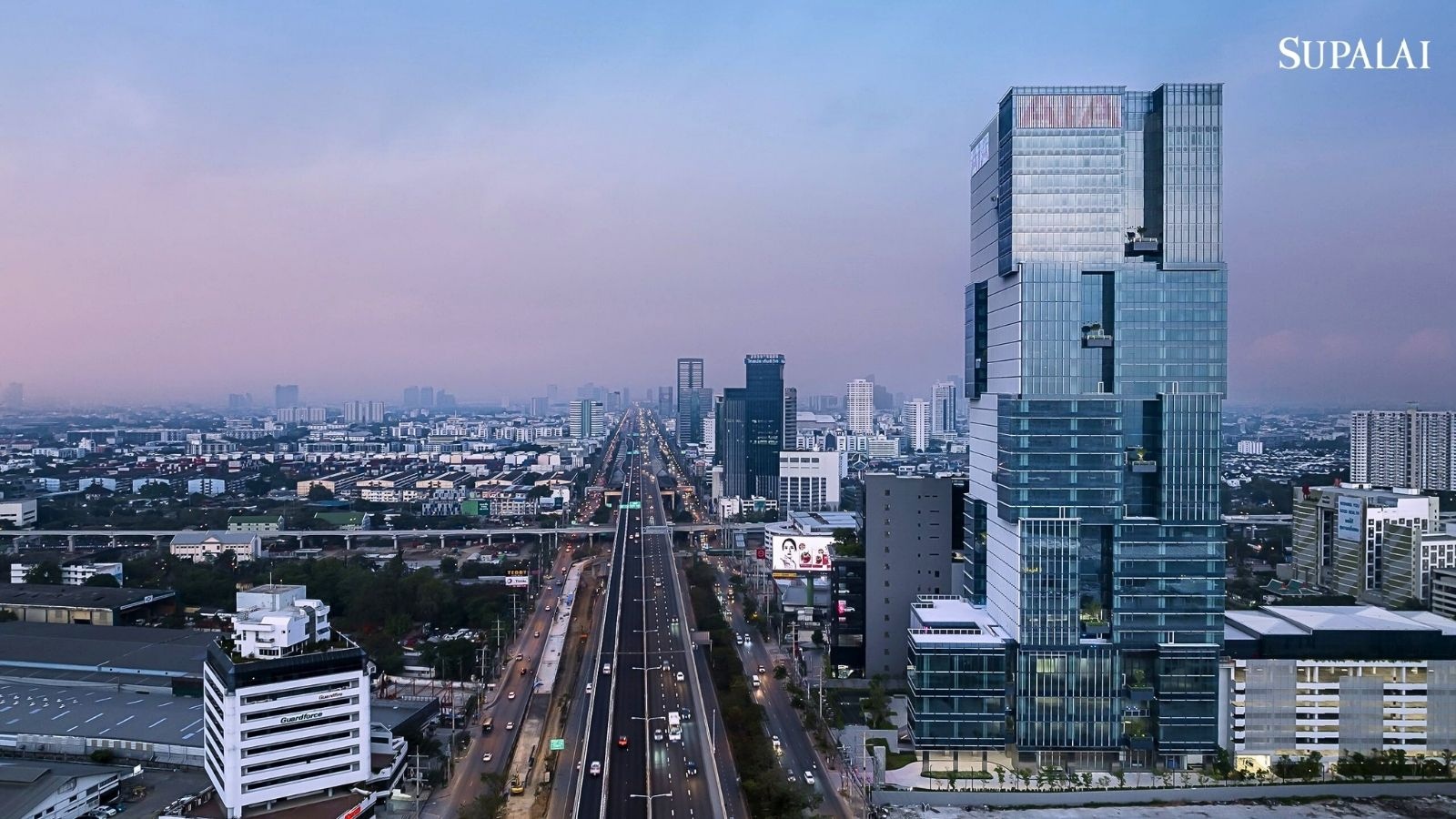 Bangna Hub of the East สรุปทำเลบางนา 2569 ลงทุนซื้อบ้านบางนา กำไร-12.jpg